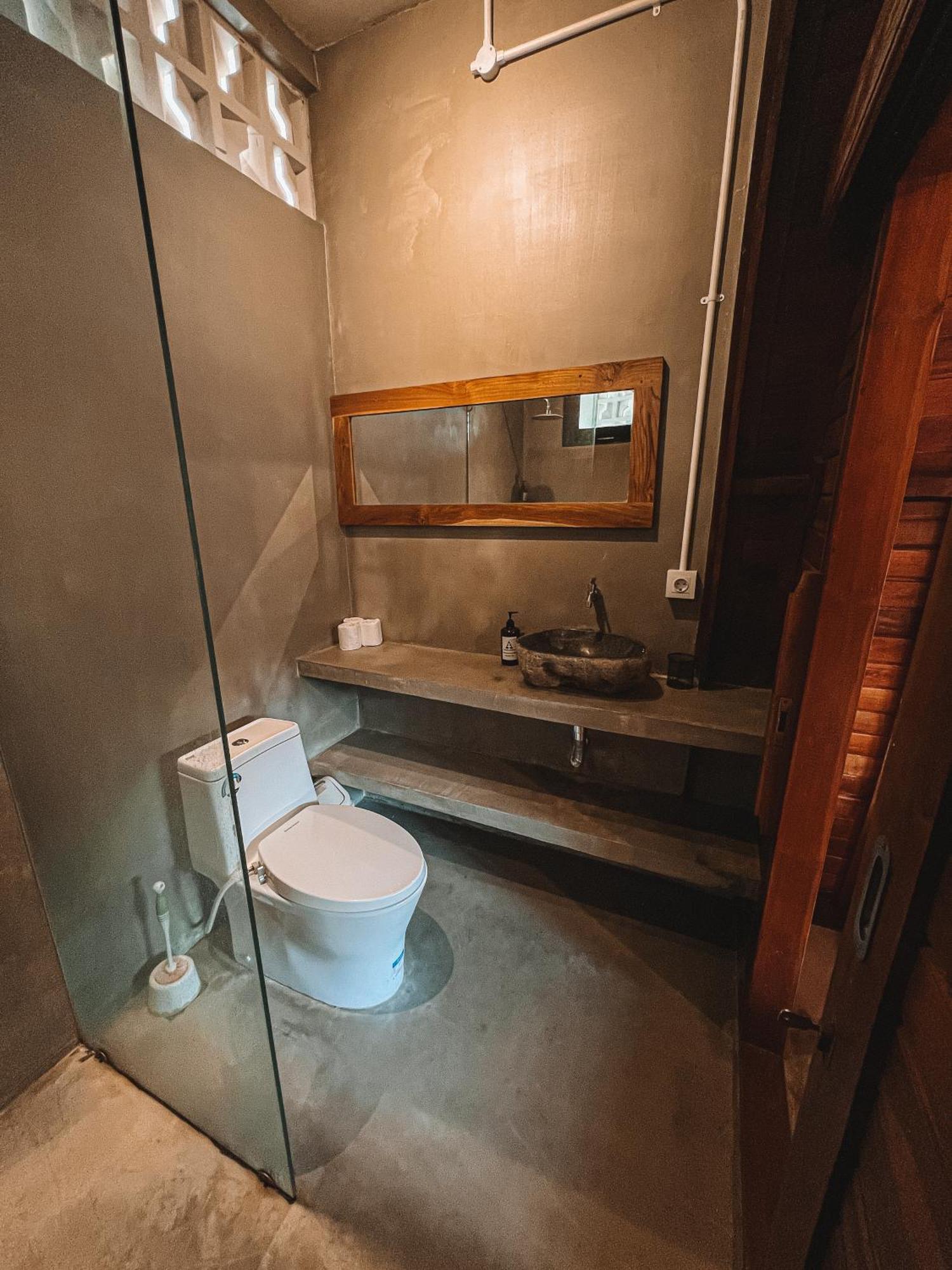Bagus Ink Surf Camp Hostel Uluwatu  Ngoại thất bức ảnh