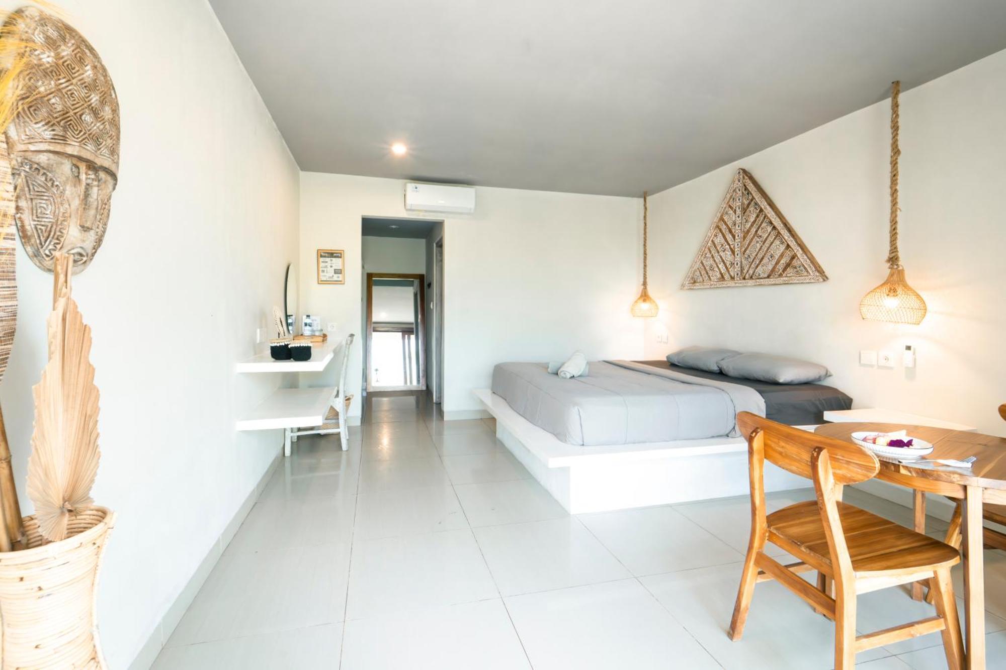 Bagus Ink Surf Camp Hostel Uluwatu  Ngoại thất bức ảnh
