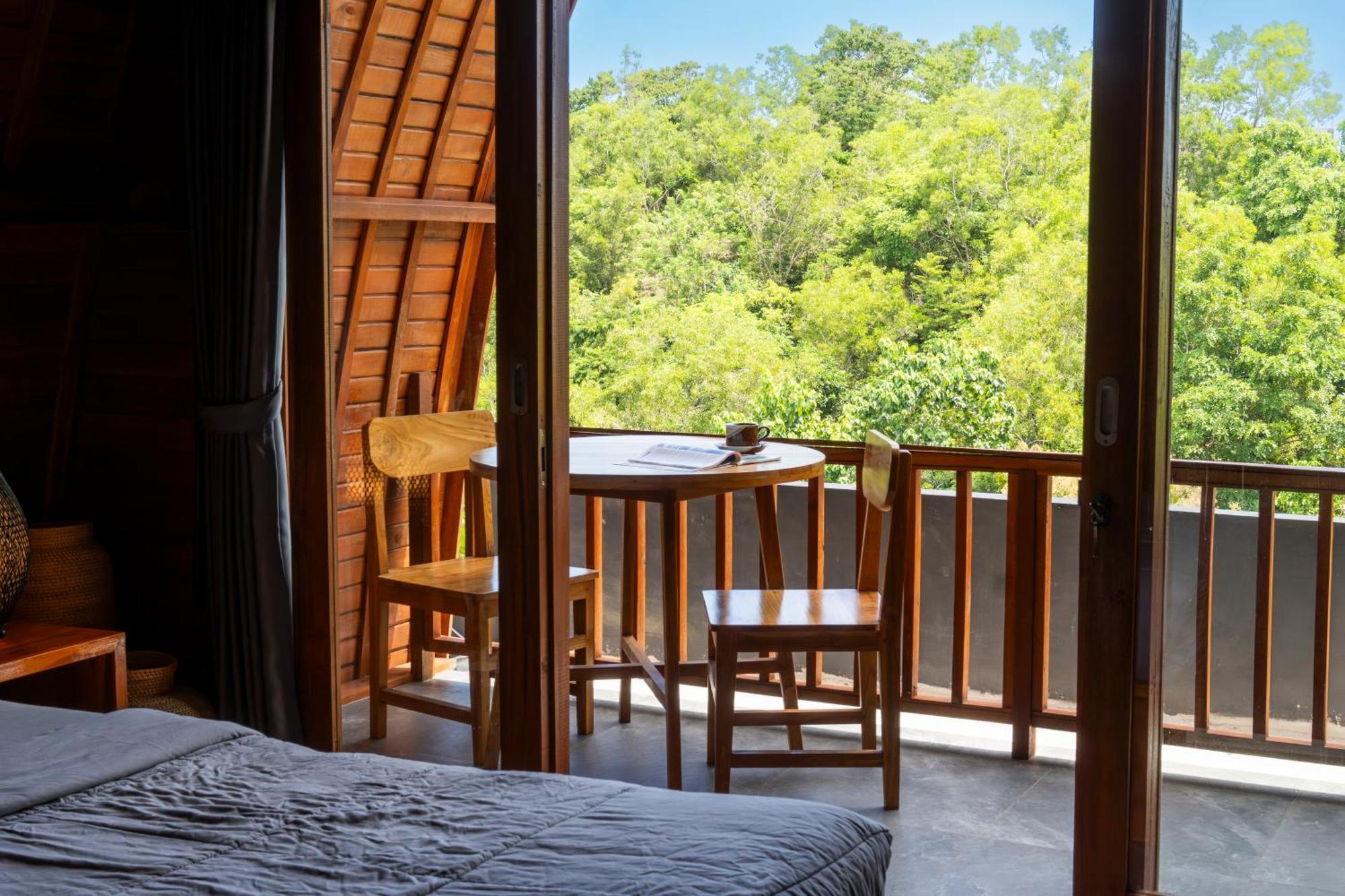 Bagus Ink Surf Camp Hostel Uluwatu  Ngoại thất bức ảnh